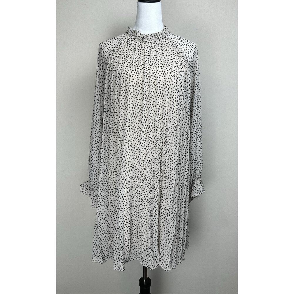 Women's MIDI Dress Sz M Long Sleeves 100% Polyester Lined Accordion Pleats